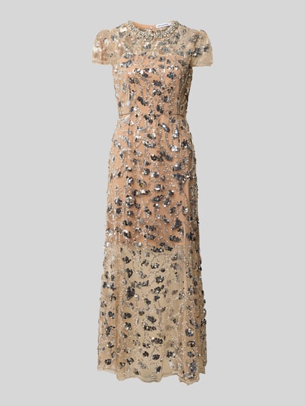 Produktfoto, Maxikleid mit all-over siersteentjes van Self-Portrait, getailleerde pasvorm, ronde hals, semi-transparant, met korte mouwen, totale lengte maat 36: 136 cm, borstwijdte: 45 cm, mouwlengte: 17 cm, taillewijdte: 37 cm