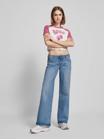 ONLY Jeansy z szeroką nogawką z mieszanki bawełny model ‘JUICY’ Jeansowy niebieski 1