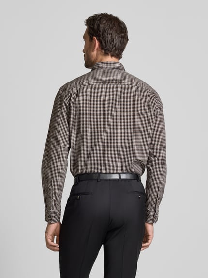 Christian Berg Men Regular Fit Freizeithemd mit Button-Down-Kragen Cognac 5