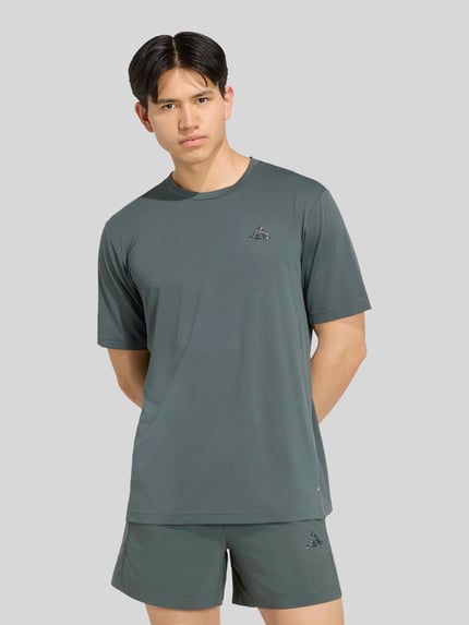 adidas Training Sport-T-Shirt mit Seitenschlitzen Dunkelgruen 2