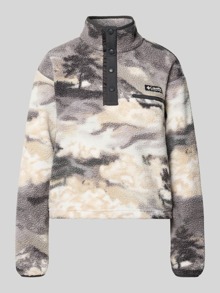 Productfoto, Fleeceshirt met opstaande kraag en label-patch model 'Helvetia II' van Columbia, fleece in grijs-beige camo, straight fit