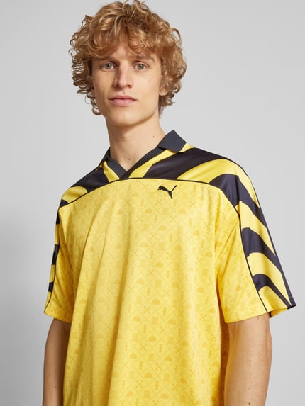 PUMA Performance Relaxed Fit Trikot mit Logo-Print Modell 'ROAD TO UNITY' GELB 3