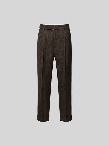Stoffhose mit Gesäßtaschen Shop The Look MANNEQUINE