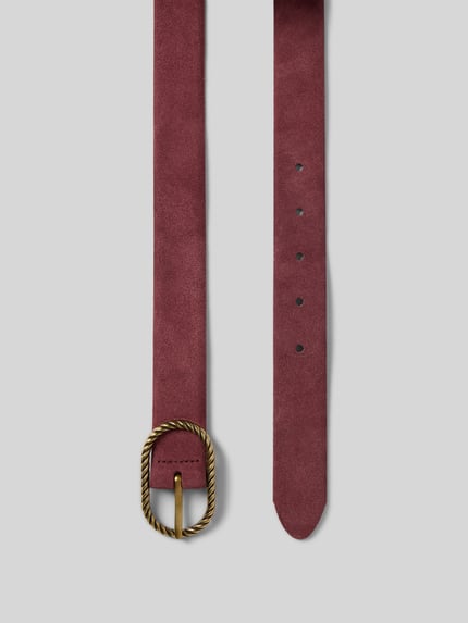 Produktfoto, Gürtel aus echtem Leder mit Dornschließe von Weinmann, unifarbenes Design in Dunkelrot, klassische Passform, Breite 3 cm