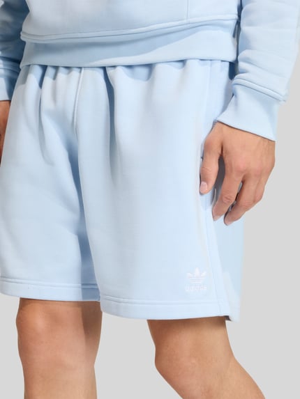 adidas Originals Sweatshorts aus Baumwoll-Mix Hellblau 3