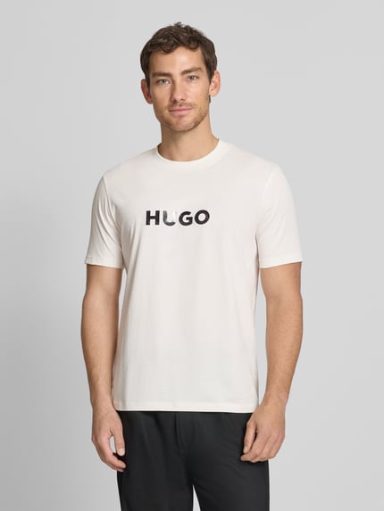 HUGO krój regular fit t-shirt z czystej bawełny model 'DUMEO' Gliniany 4