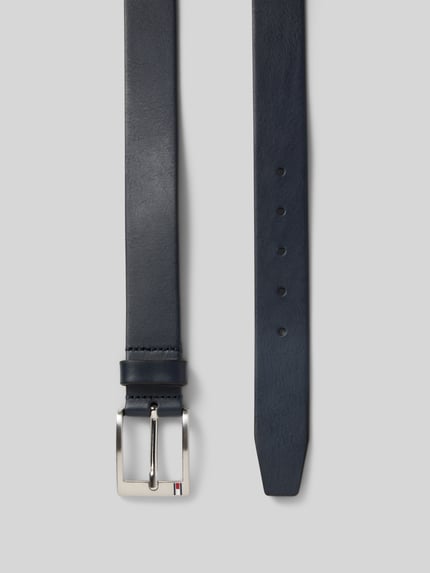 Produktfoto, New Aly pasek skórzany od Tommy Hilfiger, naturalna skóra o grubym fakturowaniu, sprzączka z logo, szerokość paska: 3,5 cm