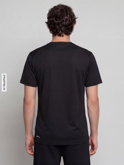 PUMA Performance Regular Fit T-Shirt mit DryCell Technology Modell 'PUMATECH Essentials Tee' Black 5