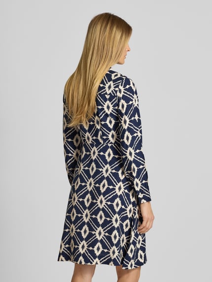 b.young Knielanges Kleid mit Knopfleiste Modell 'Kaia' Blau 5