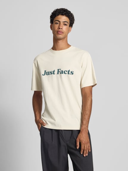 REVIEW T-Shirt mit geripptem Rundhalsausschnitt Ecru 4