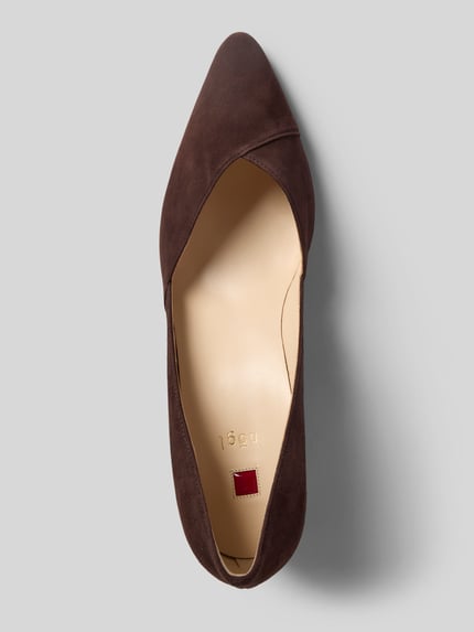 Produktfoto, Pumps aus Leder mit Blockabsatz von Högl in Dunkelbraun, spitze Vorderkappe, glatte Sohle, Echtleder, Absatzhöhe 5 cm, Schafthöhe 7 cm, Schaftweite 21 cm, Größe 39, Draufsicht.
