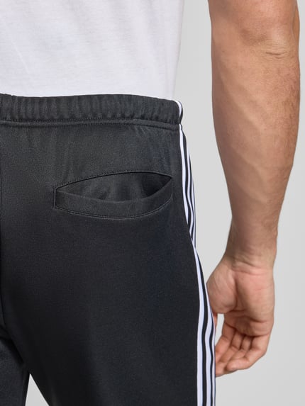 adidas Originals spodnie dresowe z elastycznym pasem Czarny 3