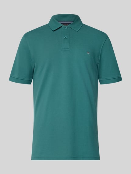 Produktfoto, Regular Fit Poloshirt mit Stitching von Christian Berg Men in Grün, reine Baumwolle, Knopfleiste, Rückenlänge 70 cm in Größe M