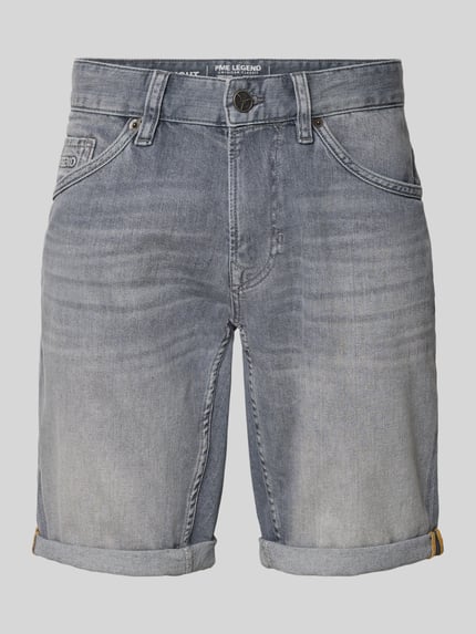 Produktfoto, Regular Fit Jeansshorts im 5-Pocket-Design von PME Legend aus Baumwoll-Elasthan-Mix in Grau, Modell 'NIGHTFLIGHT', Knopf- und Reißverschluss, Bundweite bei Größe 32 43 cm, Innenbeinlänge 25 cm, leichte Waschung, glatte Textur.