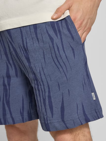 KnowledgeCotton Apparel Loose Fit Shorts mit elastischem Bund Rauchblau 3
