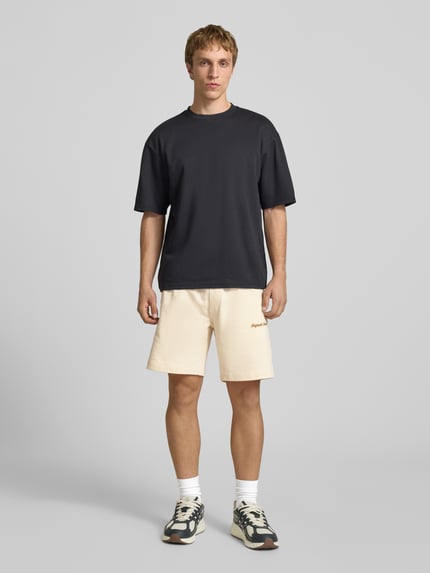 JACK & JONES Sweatshorts mit Label-Stitching Modell 'KARL' Offwhite 1