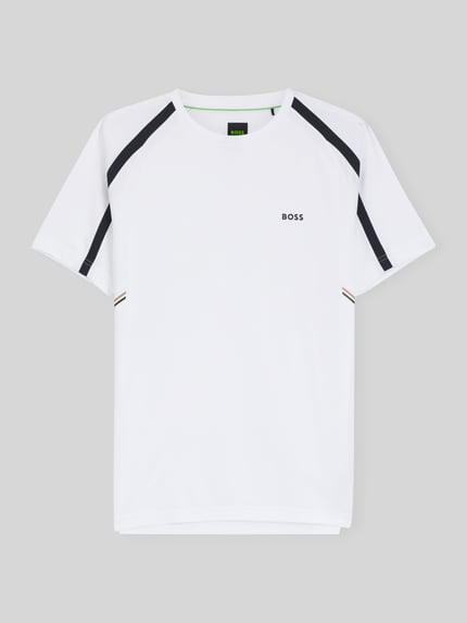 BOSS Green t-shirt sportowy o kroju slim fit z napisem z logo Biały 2
