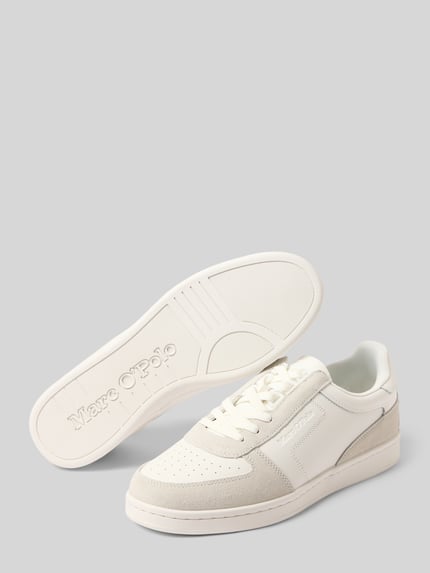 Productfoto, witte en beige sneakers van leer met gladde en suède texturen, Sneaker aus echtem Leder 'AGAR 3A' van Marc O'Polo, heren