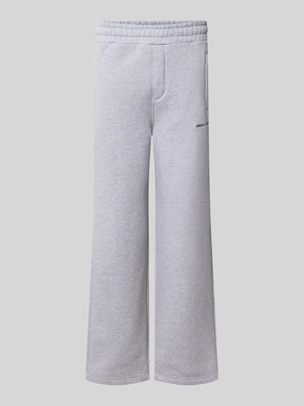 Loose Fit Sweatpants aus Baumwoll-Mix mit Label-Detail Shop The Look MANNEQUINE
