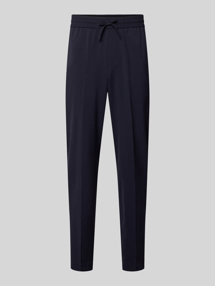 Produktfoto, Relaxed Fit Sweatpants mit Viskose-Anteil von Lindbergh, elastyczna mieszanka materiałów z dodatkiem wiskozy, krój relaxed fit, kanty, elastyczny pas z tunelem, kolor ciemny, szerokość w rozmiarze M: 41 cm, długość wewnętrzna nogawki w rozmiarze M: 79 cm