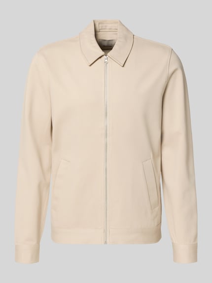 Produktfoto, Regular Fit Hemdjacke aus Viskose-Mix Modell 'JAKES' von Only & Sons, Optik: Unifarben, Umlegekragen, Reißverschluss, Langarm, Manschette, seitliche Reißverschlusstasche, beige Farbton, glatte Textur