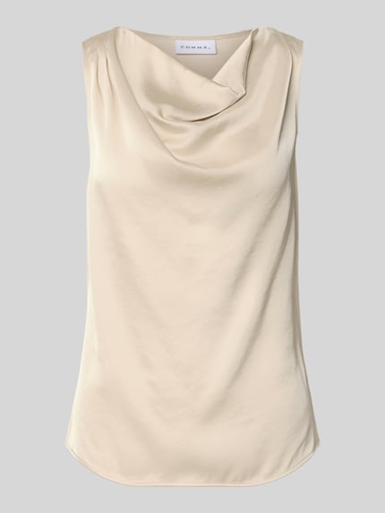 Produktfoto, Blusentop mit Wasserfall-Ausschnitt von Comma in Beige, Material-Mix mit Viskose-Anteil, Regular-Fit, Drapierungen, Rückenlänge 58 cm bei Größe 36, glatte Textur und weicher Fall.