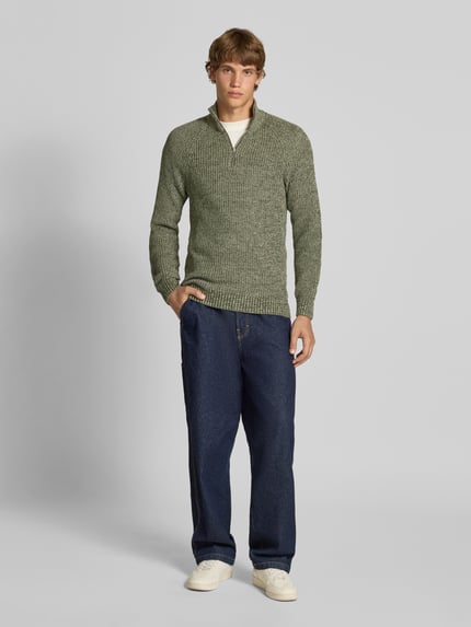 Blend Slim Fit Strickpullover mit Reißverschluss Modell 'Darik' Oliv 1