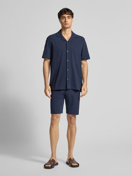 Christian Berg Men Regular Fit Freizeithemd mit Reverskragen Marine 1