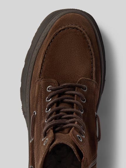 Produktfoto, Boots aus Leder mit Plateausohle Modell 'CPH697' van Copenhagen, dames boots van echt leer met afgeronde punt, vetersluiting, ritssluiting, geprofileerde plateauzool, hakhoogte maat 40: 5 cm, schachthoogte 14 cm, schachtbreedte 10 cm, bruine kleur, suède textuur