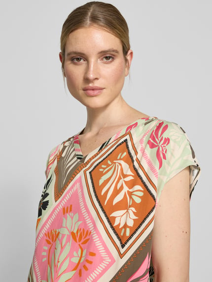 COMMA Regular fit blouseshirt met V-hals Felroze - 3