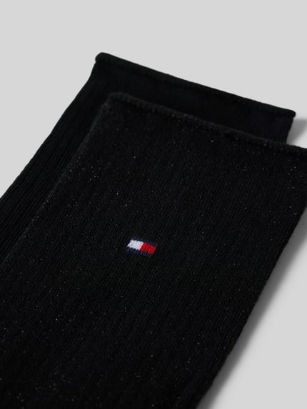 Produktfoto, schwarze Socken aus Baumwoll-Mix mit Logo-Stitching, feine Textur, 2er-Pack Modell 'WOMEN SOCK 2P LUREX RO' von Tommy Hilfiger, Damen Socken