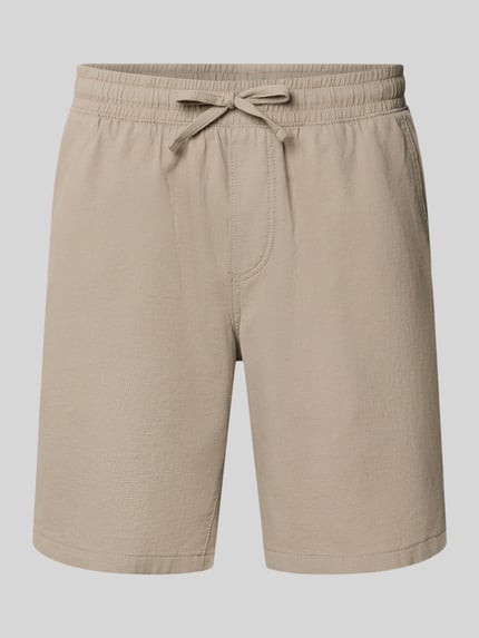 Produktfoto, Shorts mit Strukturmuster Modell 'JAIDEN' von Jack & Jones, jasnobeżowy kolor, bawełna, krój regular fit, elastyczny pas, tunel, szerokość w rozmiarze M: 43 cm, długość nogawki wewnętrznej w rozmiarze M: 23 cm