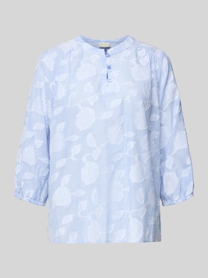 Productfoto, Regular Fit Bluse mit 3/4-Arm van Milano Italy, dames katoenen blouse met all-over look, ronde hals, knoopsluiting, ruglengte maat 36: 63 cm, mouwlengte maat 36: 44 cm, lichtblauw met witte bloemvormen, structuur met fijne strepen
