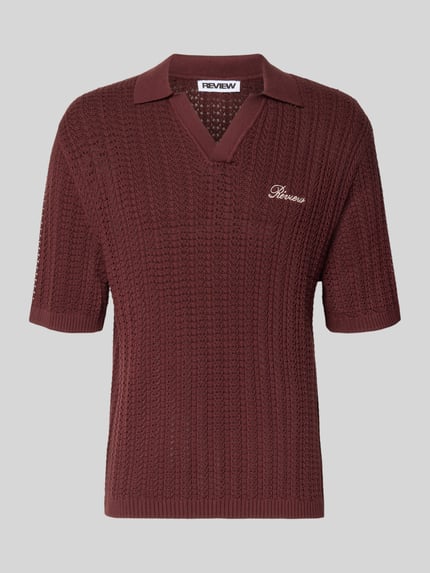Produktfoto, Slim Fit Poloshirt in Crochet-Optik van REVIEW, puur katoen, polokraag, halflange mouwen, gestikt logo, ruglengte maat M 68 cm