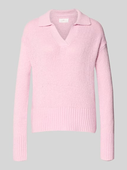 Produktfoto, Strickpullover mit V-Ausschnitt von Fynch-Hatton in Rosa, Baumwoll-Mix mit Stretch-Anteil, Resort-Kragen, gerippte Abschlüsse, lockerer Schnitt