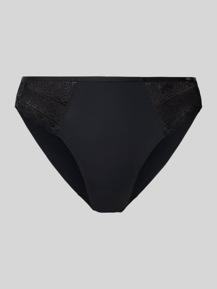 Slim Fit Bikini Brief mit Spitzenbesatz Modell 'Initial' Shop The Look MANNEQUINE