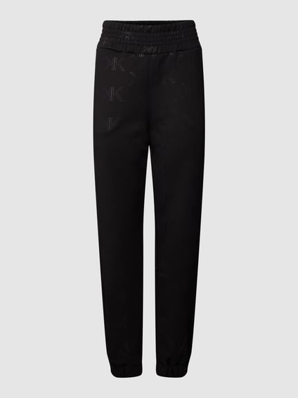 Kendall & Kylie Sweatpants mit Allover-Logo Modell 'EMBOSSED' Black 2