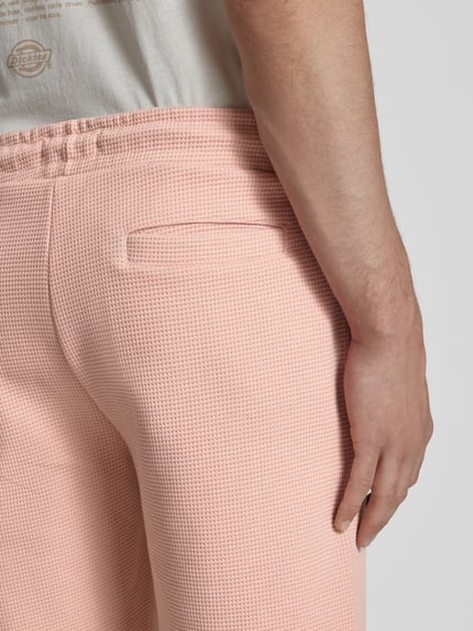Blend Regular Fit Sweatshorts mit Strukturmuster Modell 'CASPER' Altrosa 3