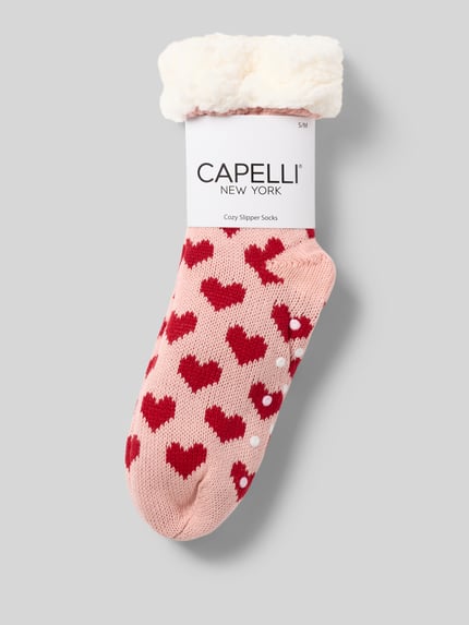 Produktfoto, Kuschelsocken mit Kunstfellbesatz Modell 'Heart' von CAPELLI NEW YORK, wzór w serca na całej powierzchni, Obszycie sztucznym futrem, Wypustki
