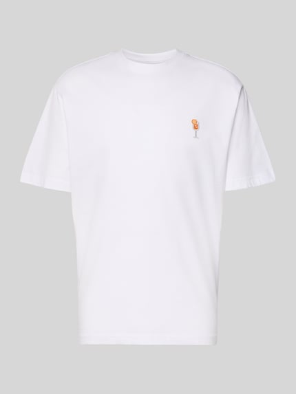Produktfoto, męski t-shirt Relaxed Fit T-Shirt aus reiner Baumwolle Modell 'FRED' von Only & Sons, efekt: jednolity kolor, wykończenie materiału: dżersej, 100% bawełna, naszywka z logo, wyhaftowany motyw
