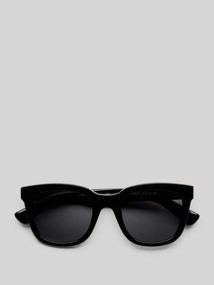 MessyWeekend Quadratische Sonnenbrille Modell 'LIV' Black 2