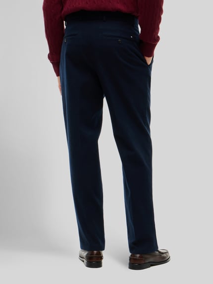Tommy Hilfiger Tapered Fit Bundfaltenhose aus Baumwoll-Mix Marine 5