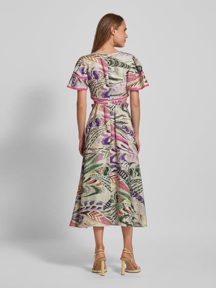 SWING Tailliertes Maxikleid aus reinem Leinen Gruen 5