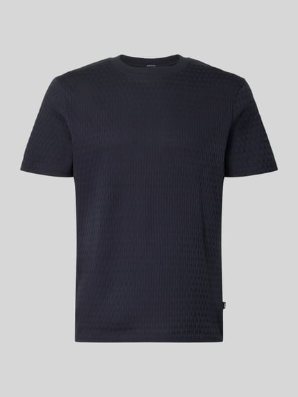 Produktfoto, T-Shirt mit Strukturmuster Modell 'Raulos' von JOOP! Collection in Dunkelblau, reine Baumwolle, Modern Fit, Rundhalsausschnitt, Label-Detail, Rückenlänge 68 cm bei Größe M