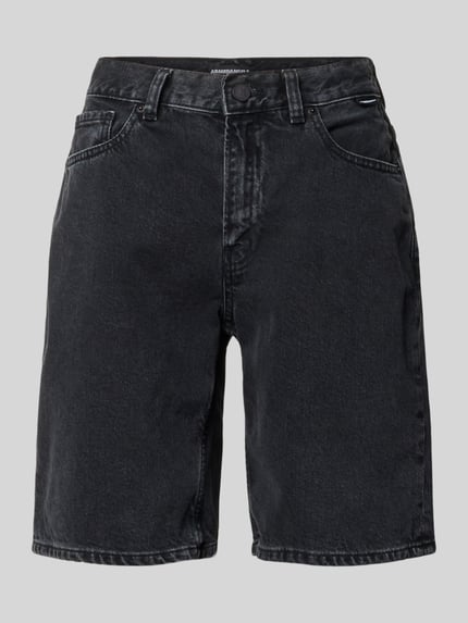Produktfoto, Regular Fit Jeansshorts aus reiner Baumwolle Modell 'THALINAA' von Armedangels in schwarzer Denim-Optik mit Label-Patch, 5-Pocket-Design, Twill-Materialverarbeitung.