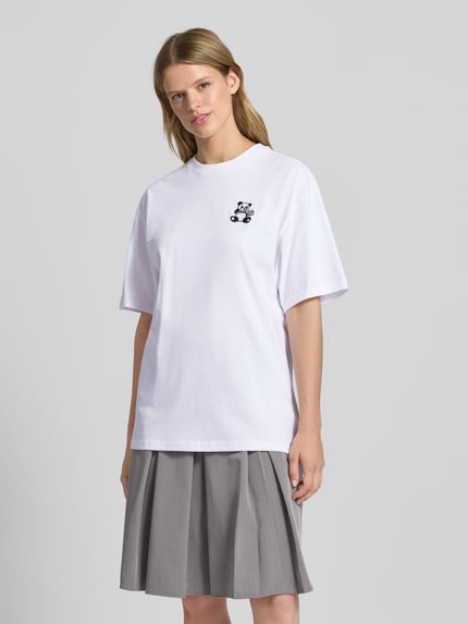 REVIEW T-shirt o kroju oversized z wyhaftowanym motywem Biały 4
