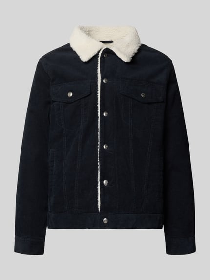 Produktfoto, Jacke aus Cord Modell 'CONNOR' von JACK & JONES, Regular Fit, Umlegekragen mit Teddyfell, schwarze Farbe, strukturierte Oberfläche