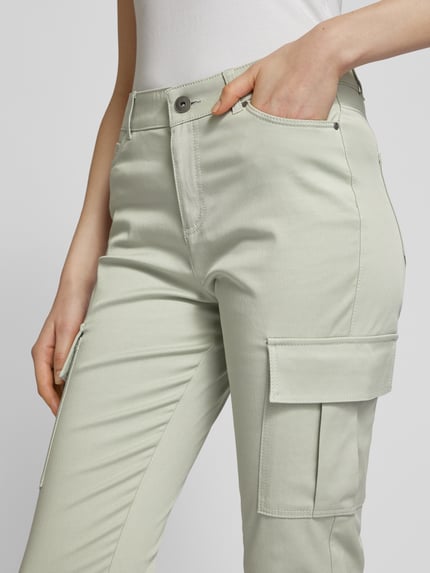 Christian Berg Woman Skinny fit cargobroek met riemlussen Rietgroen - 3