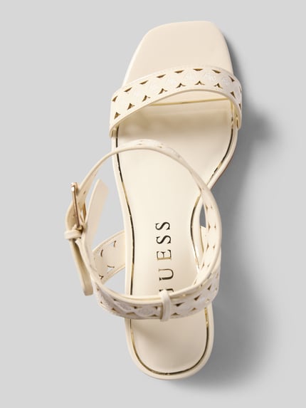 Produktfoto, Sandalette mit Blockabsatz Modell 'GASTINE' von Guess, cremefarben mit Dornschließe, Struktur aus feinem Riemen, Absatz 7 cm