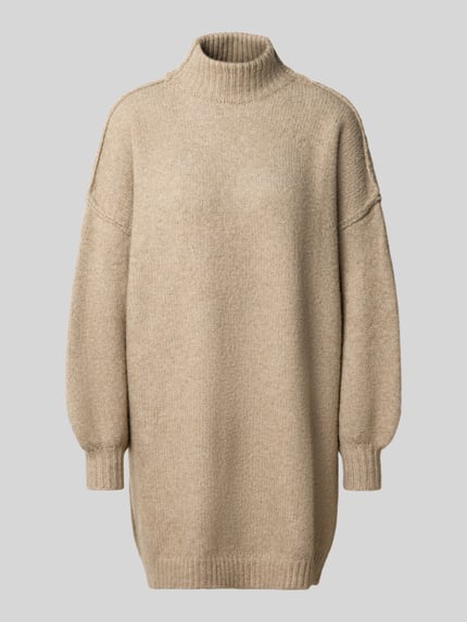 Produktfoto, Strickkleid mit Stehkragen und überschnittenen Schultern von Apricot, beigefarbener Woll-Mix, gerader Schnitt, Minikleid, strukturierte Oberfläche